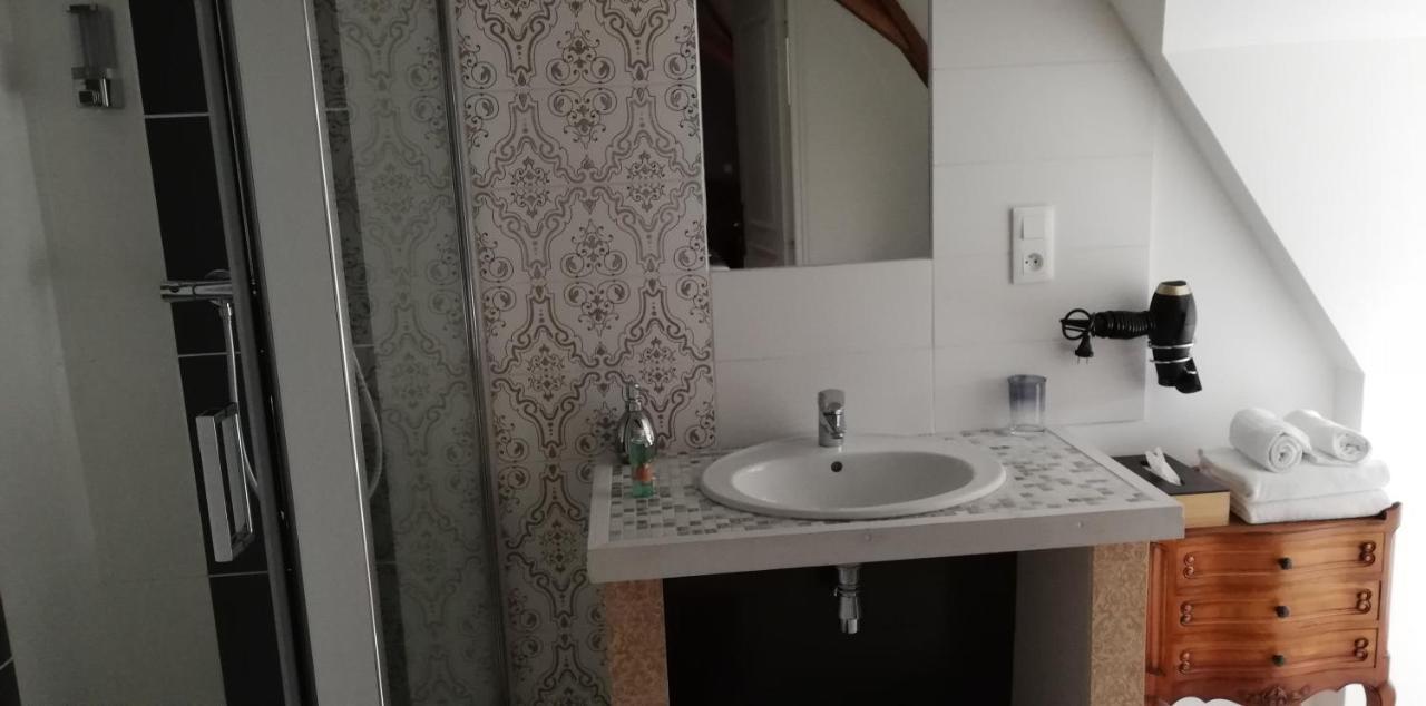 مبيت وإفطار آزاي لو ريدو Manoir De La Touche المظهر الخارجي الصورة
