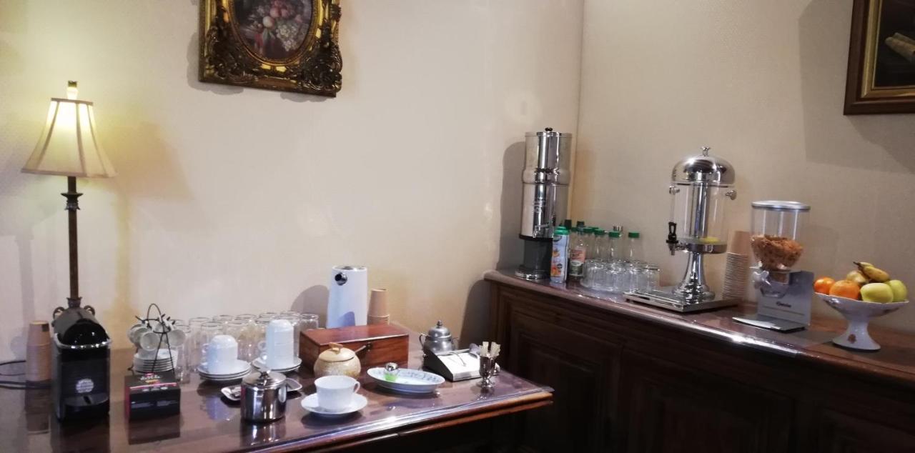 مبيت وإفطار آزاي لو ريدو Manoir De La Touche المظهر الخارجي الصورة