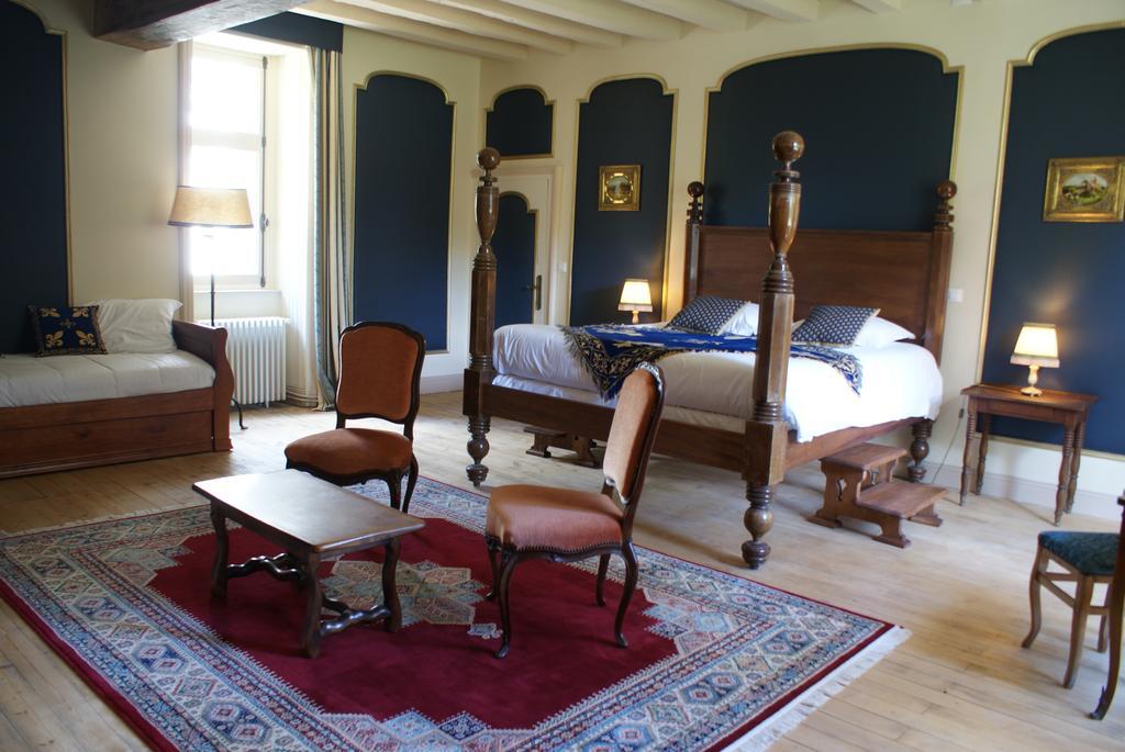 مبيت وإفطار آزاي لو ريدو Manoir De La Touche الغرفة الصورة